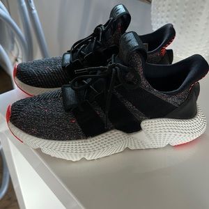 Like new adidas women’s sneakers